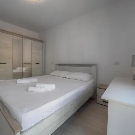 Διαμέρισμα Family Three Bedroom Brando *