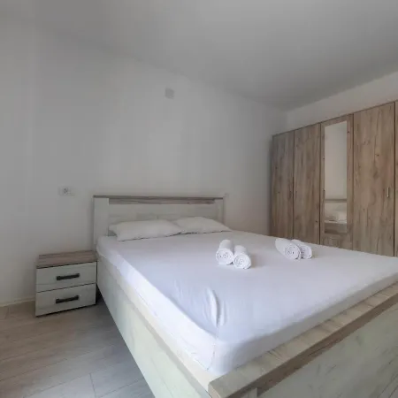 Διαμέρισμα Family Three Bedroom Brando Μπούντβα